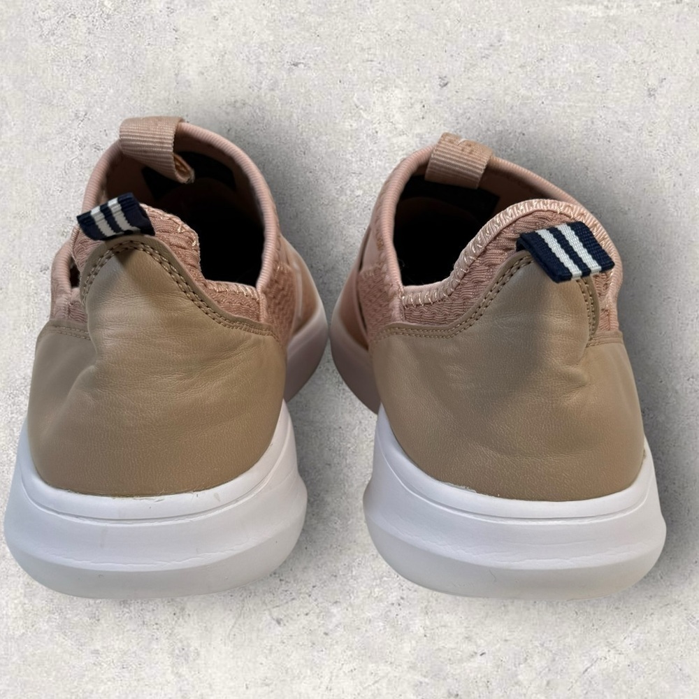 Women’s Nautica slip on sneakers size 8 - Picture 6 of 7